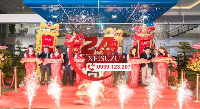 Isuzu Vân Nam tưng bừng tổ chức lễ khai trương chi nhánh Bình Dương và tri ân khách hàng 2018 - Ảnh 2.
